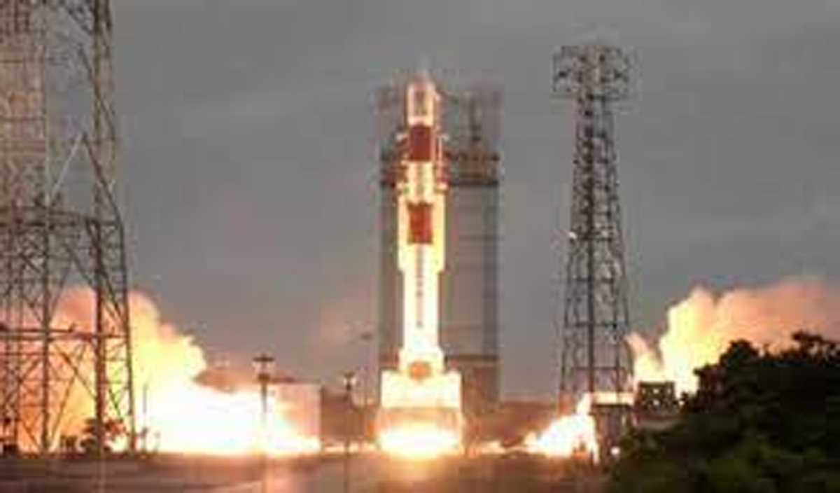 भारत ने सिंगापुर के सात उपग्रहों को किया प्रक्षेपित